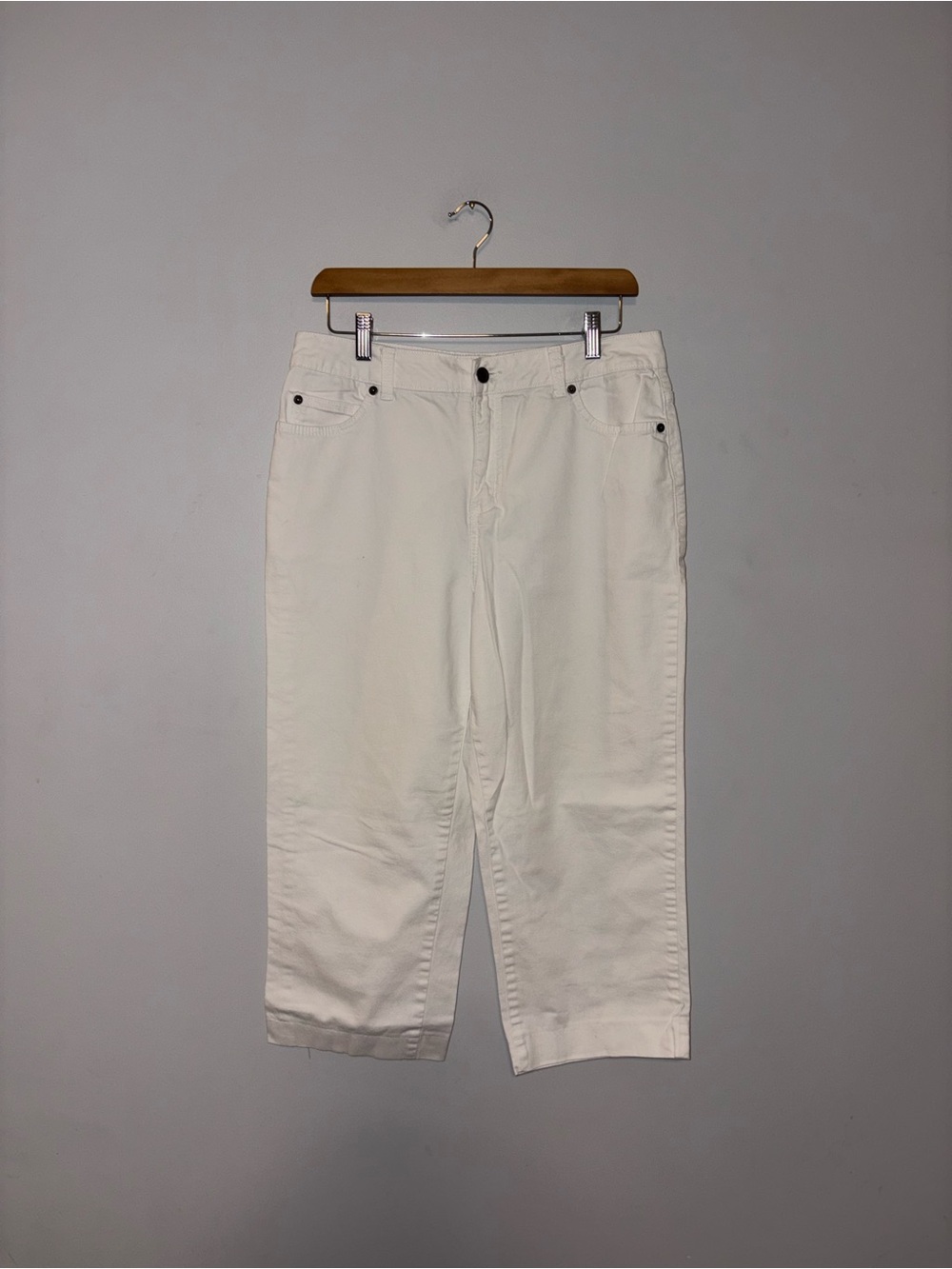 Denver Hayes • White Jean Capris
